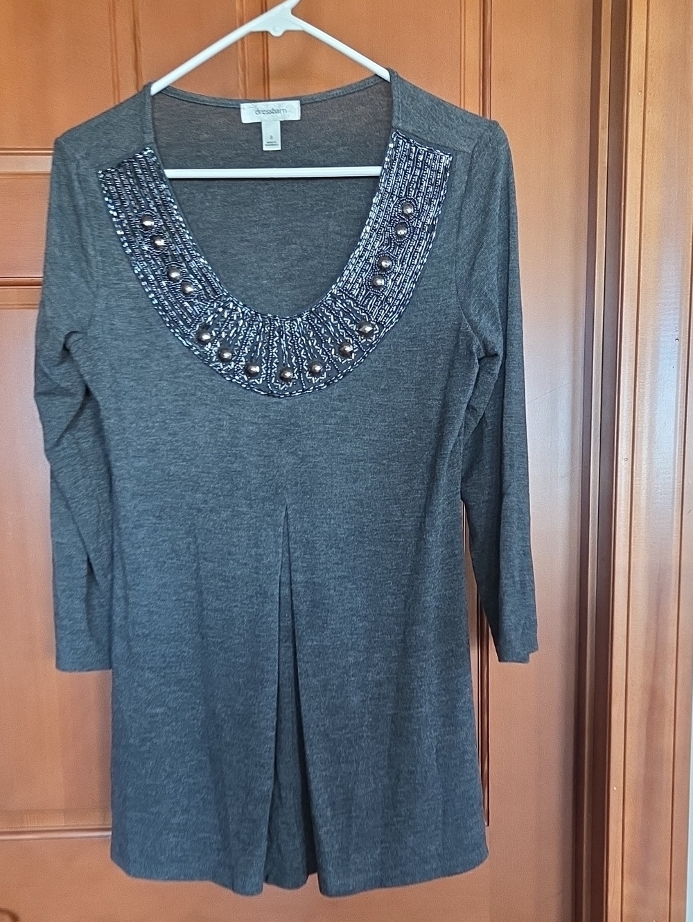 Dressbarn Charcoal Embellished Scoop-Neck Long Sleeve Top S PP18 L29